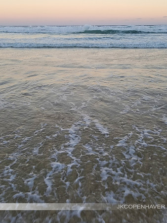Gold Coast Pink Tide