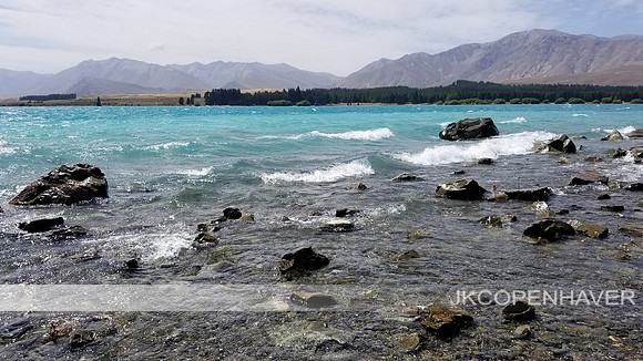 Lake Taupo Waves