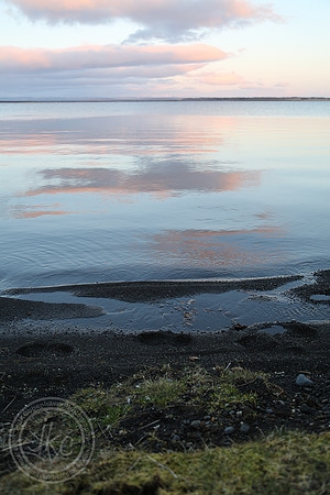 Iceland pink lake-vertical GOOD