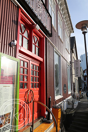 iceland sunlit street bldgs